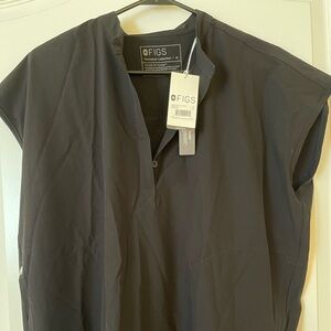 Figs Women Black Scrub Top